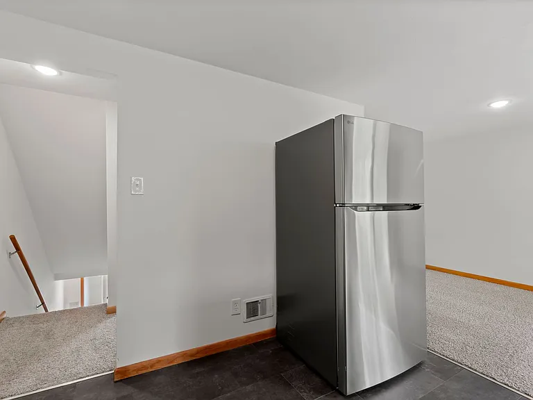 1105 Anna Ave — Photo 18