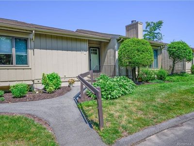 33 Pilgrim Harbor #B, Wallingford, CT, 06492