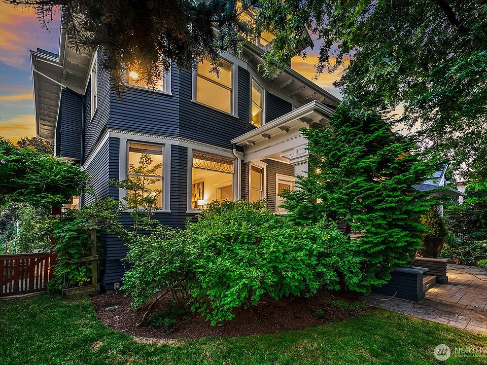 1st image of 403 18th Avenue E