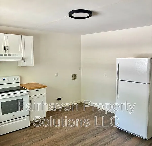 109 Signal View St #B — Photo 10
