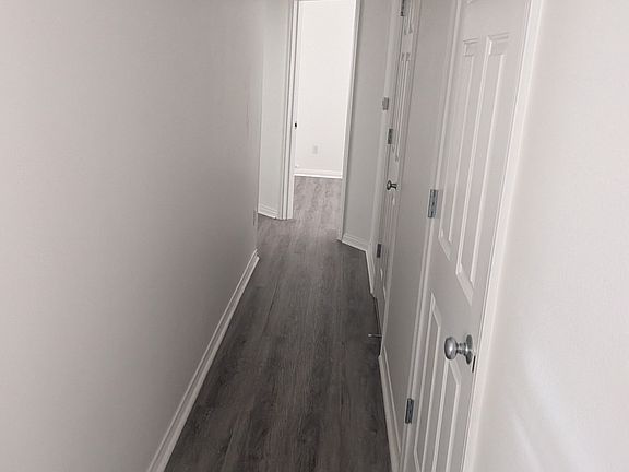 4th image of 3305 E Palmdale Blvd