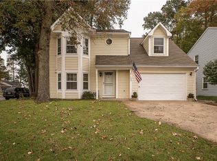 1333 Debbs Ln, Chesapeake, VA 23320
