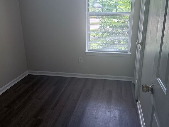 5th image of 2724 Janice Lynn Ct