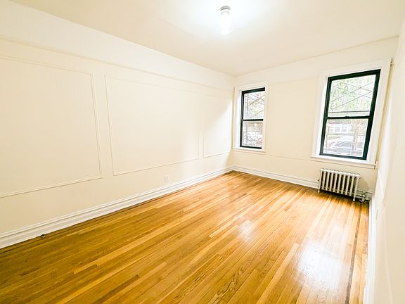 5th image of 42-37 Union St #1A