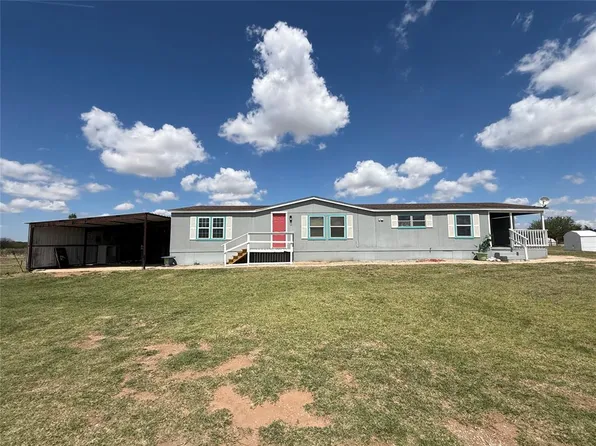 20613 E County Road 156, Blair, OK 73526