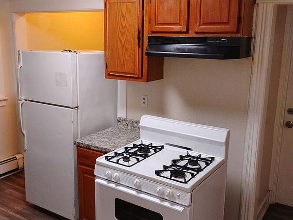 2nd image of 864 Madison Ave