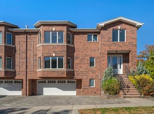 76B W Oakdene Ave #B, Palisades Park, NJ 07650