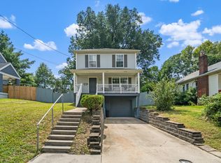 3717 Standish Ave, Cincinnati, OH 45213