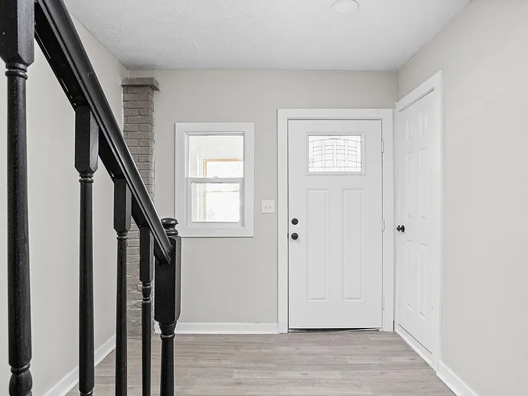 2919 Winthrop Ave — Photo 18