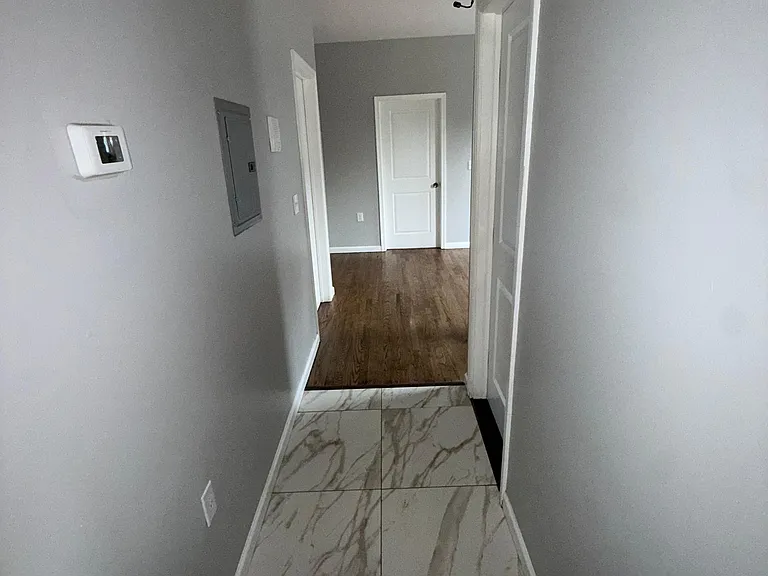 83 Sheppard Ave #3 — Photo 7