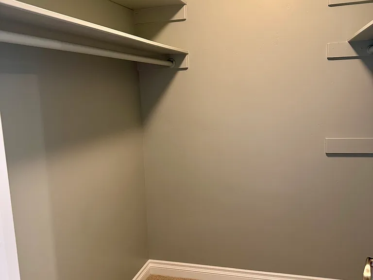 walk in closet