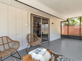 8005 Forest Cabin, Live Oak, TX 78233