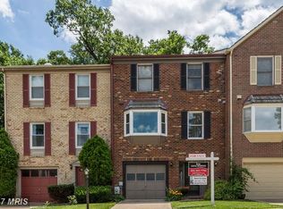 10902 Pebble Run Dr, Silver Spring, MD 20902