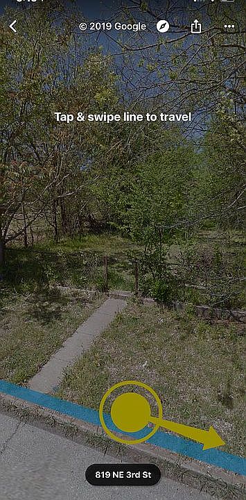 1st image of 819 NE 3rd St
