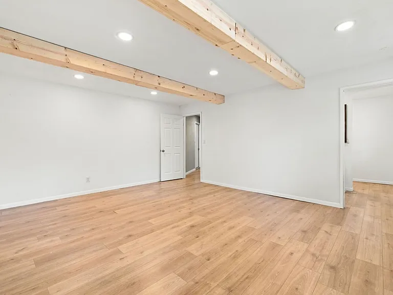 5976 E Huntsville Rd — Photo 14