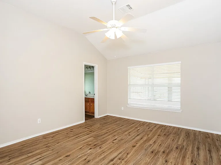 236 Starlight Dr — Photo 9