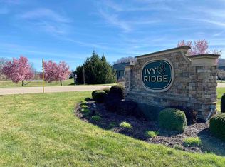 25 Rolling Oaks Dr, Fishersville, VA