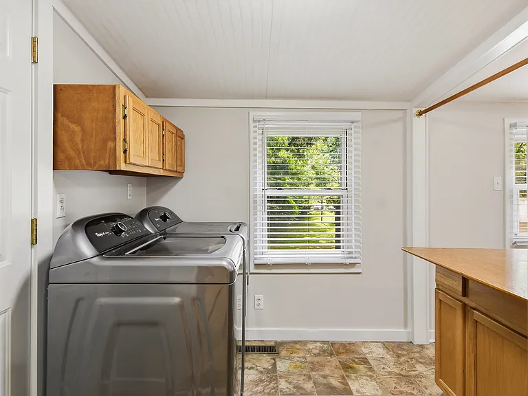 7 Kimrey St — Photo 23