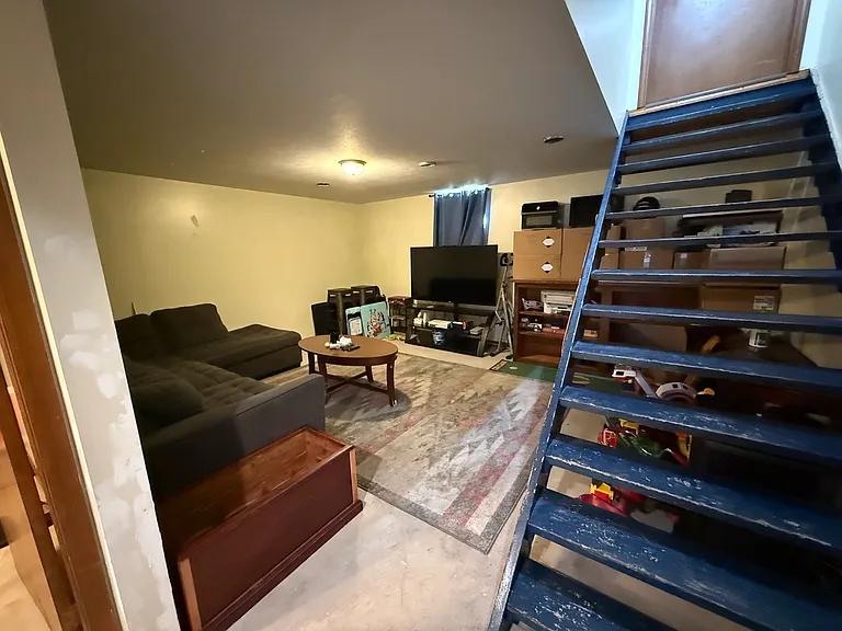 200-275 Galavotti Pl — Photo 9