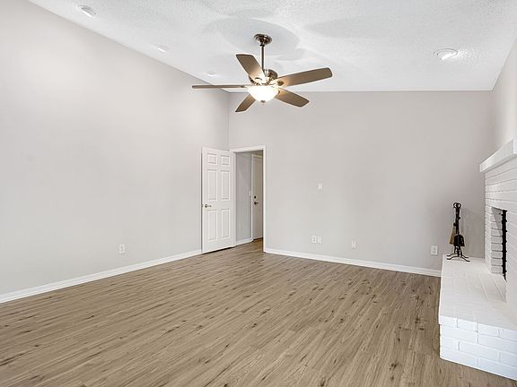 5th image of 6401 E Juniper Ave
