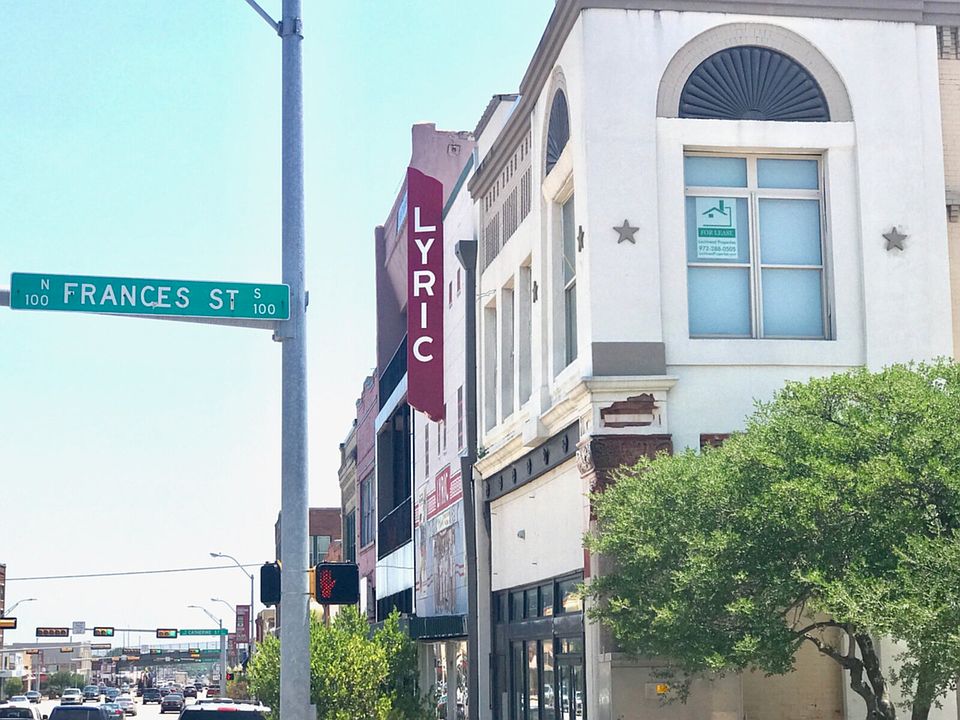 1st image of 119 W Moore Ave #201