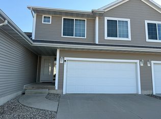 4825 Algonquin Dr APT 2, Cedar Falls, IA 50613