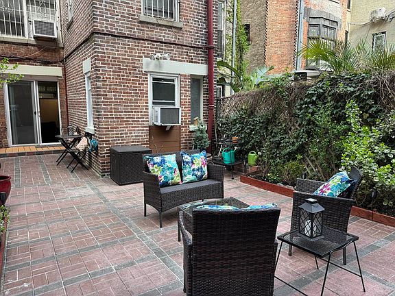 2nd image of 314 W 90th St APT G2