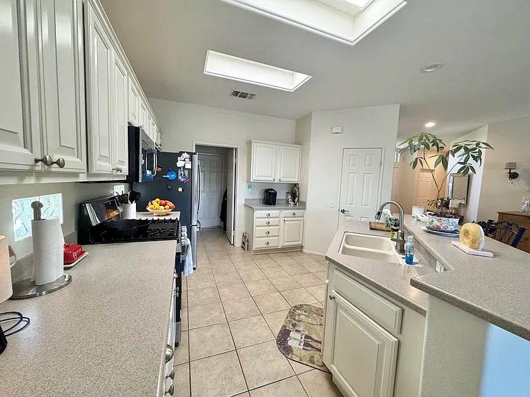 78322 Vinewood Dr — Photo 12