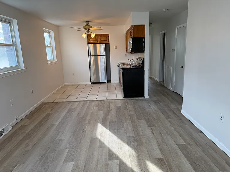 132 N Church St #A-1 — Photo 3