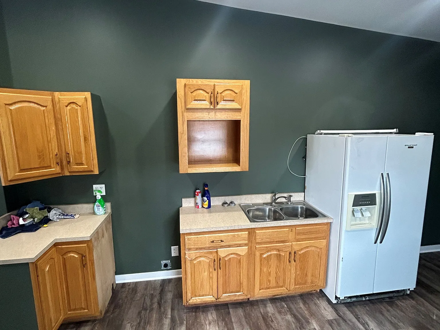 108 South Hart Street - 1 — Photo 4