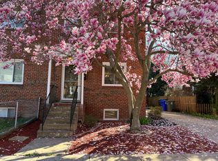 2605 N Winchester St, Arlington, VA 22213