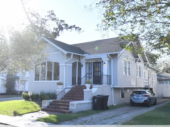 1602 Broadway St, New Orleans, LA 70118