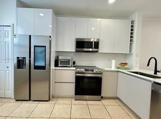 5440 NW 107th Ave APT 212, Doral, FL 33178