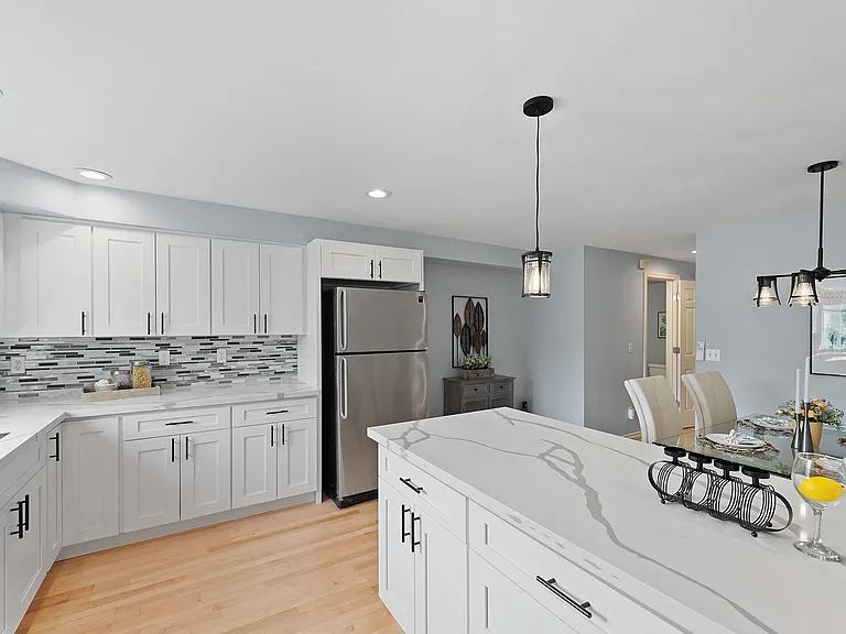 4844 Railroad Ave NE — Photo 11