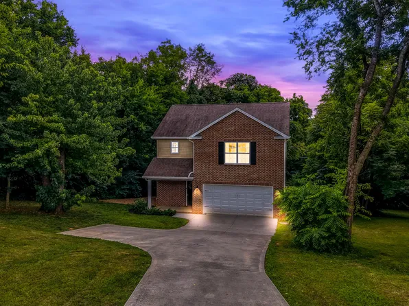 327 Brown School Rd, Maryville, TN 37804