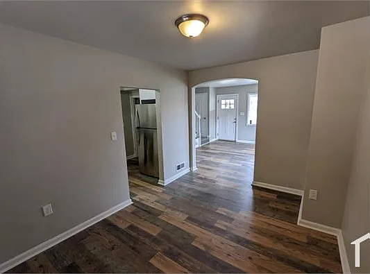 4 bed, $2,700 — Photo 4