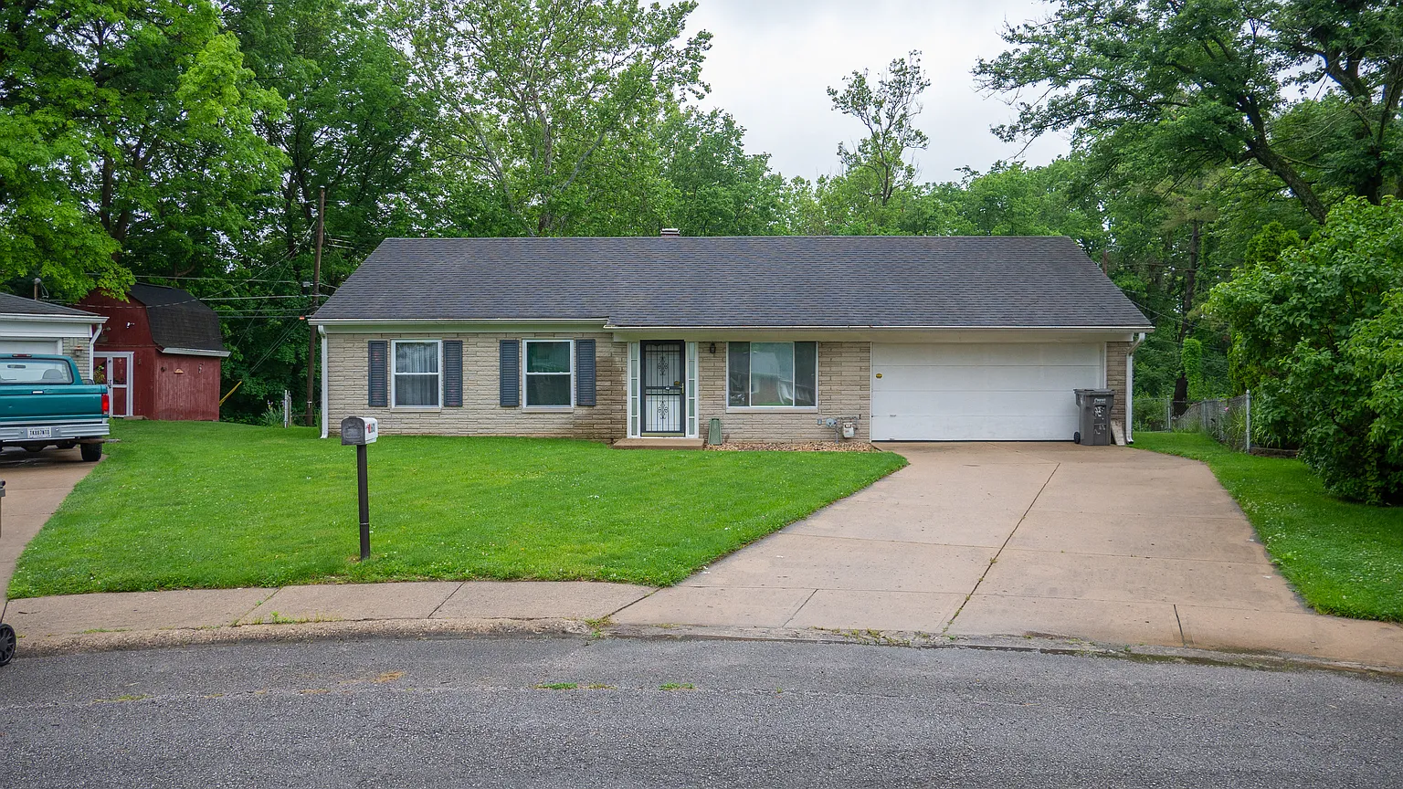 2601 Lawrence Ct photo 1