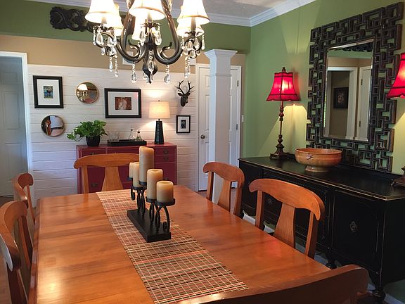 Dining Room into Foyer