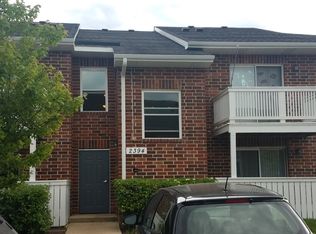 2394 S Goebbert Rd APT 1036, Arlington Heights, IL 60005