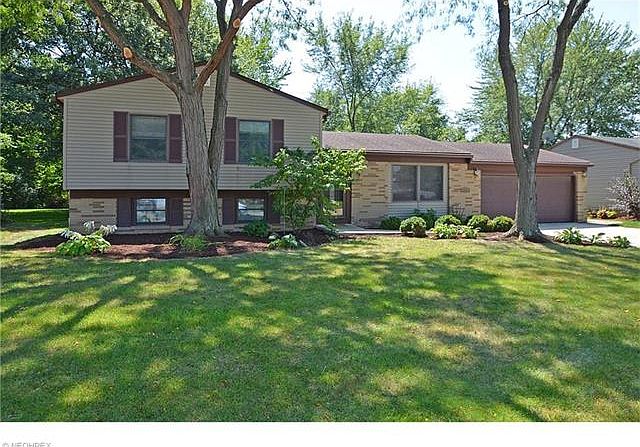 1st image of 26953 Southwood Ln