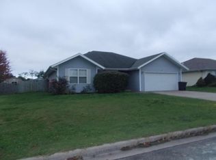212 W Wilson St, Republic, MO 65738