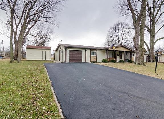 5th image of 5012 Alicia Dr