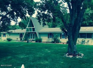 10137 Fir Rd, Carthage, MO 64836