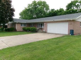 407 E Pine St, Chatsworth, IL 60921