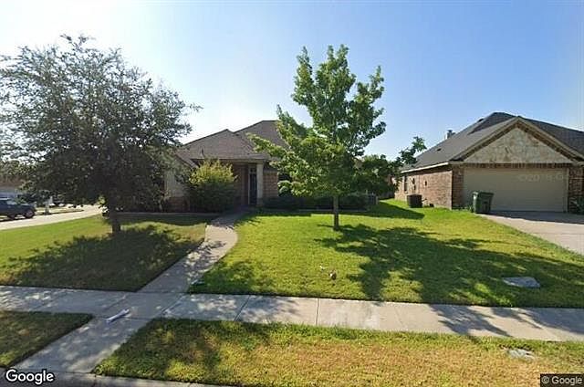 1st image of 1240 Shelby Dr