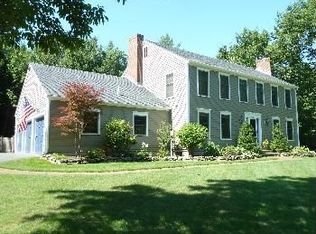 25 Ledge Hill Rd, Gorham, ME 04038