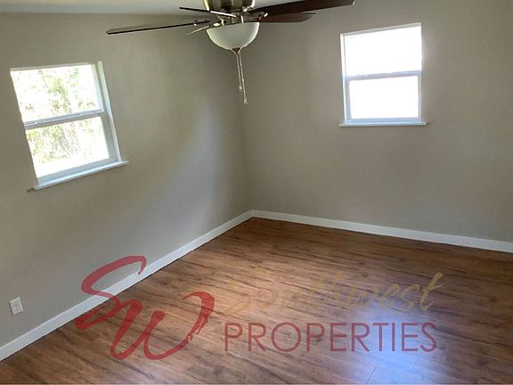 4th image of 931 W Oak St