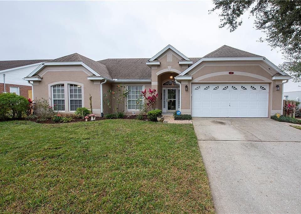 1st image of 23 Wentwood Dr