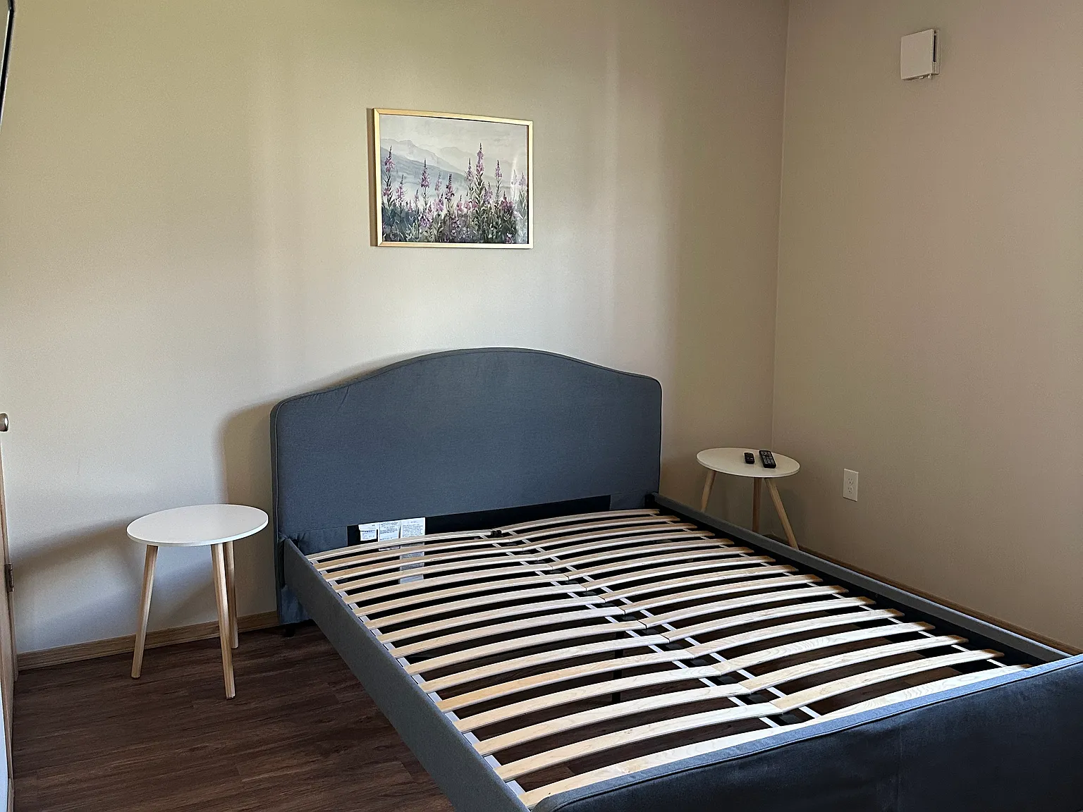 2 bed, 918 sqft, $2,200 — Photo 2