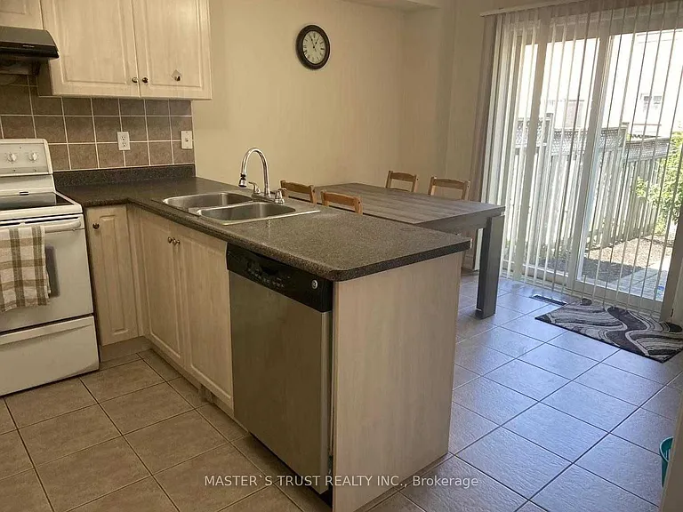 5659 Dolmite Hts — Photo 4